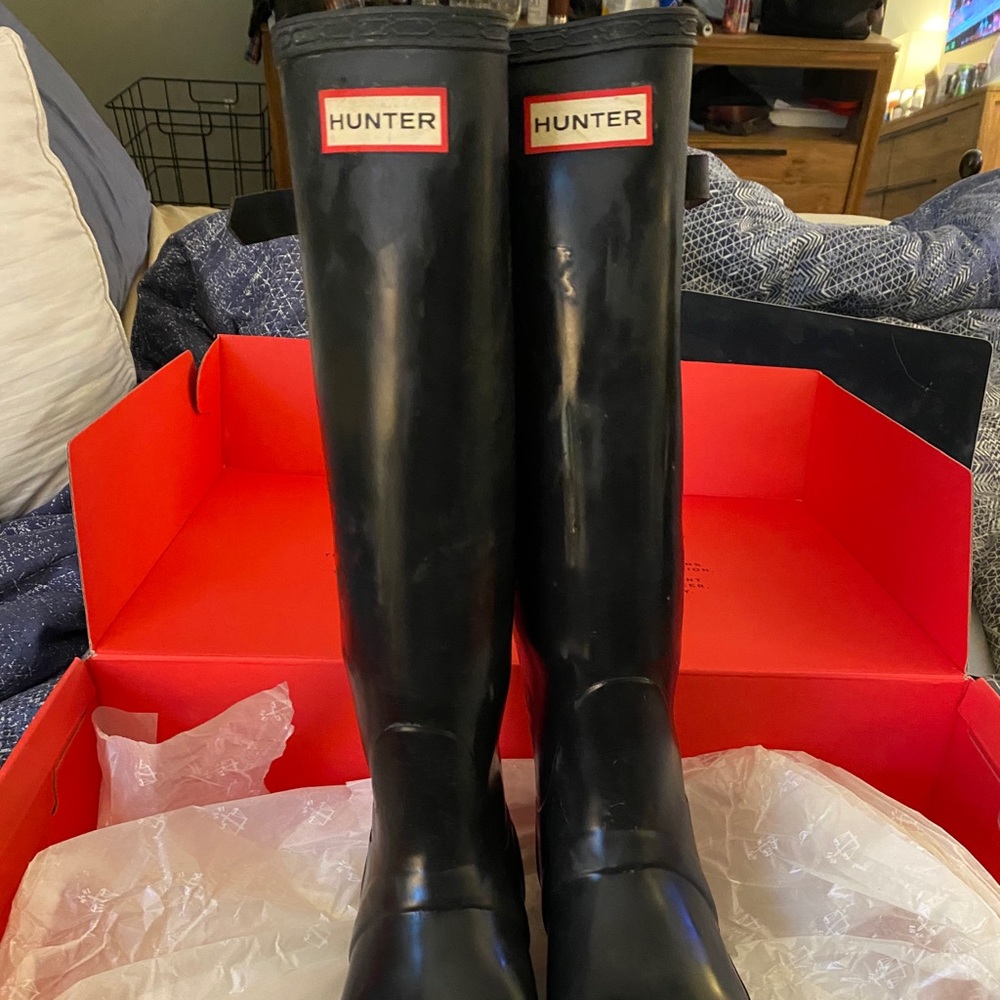 Black Hunter Boots